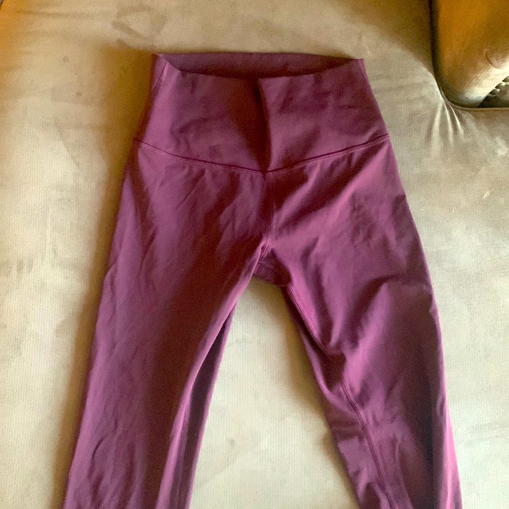 Lululemon maroon/wine leggings